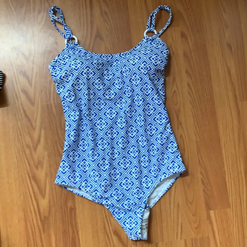 Catalina one piece swimsuit bathing suit Size 8/10